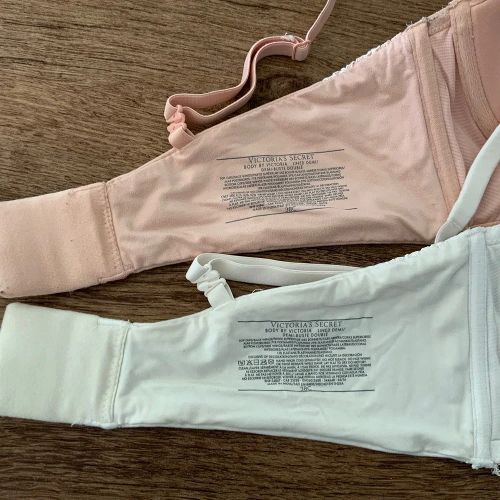 Victoria's Secret Lace Balconette Bra in Light Pink and White - Picture 3 of 7